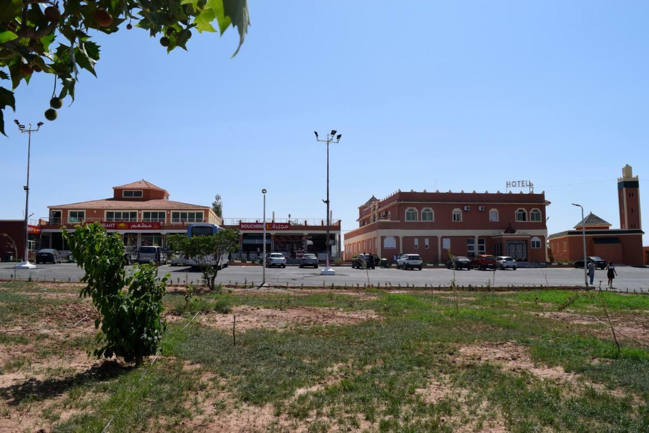 Hotel Restaurant La Pomme Zaida Zeïda Exterior photo